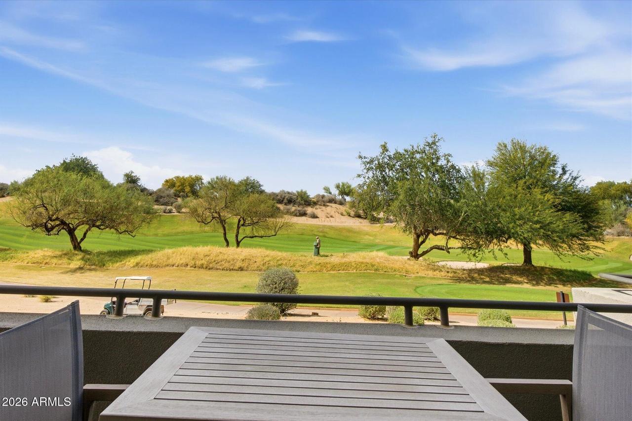 15802 N 71st St. #203, Scottsdale, AZ 85254