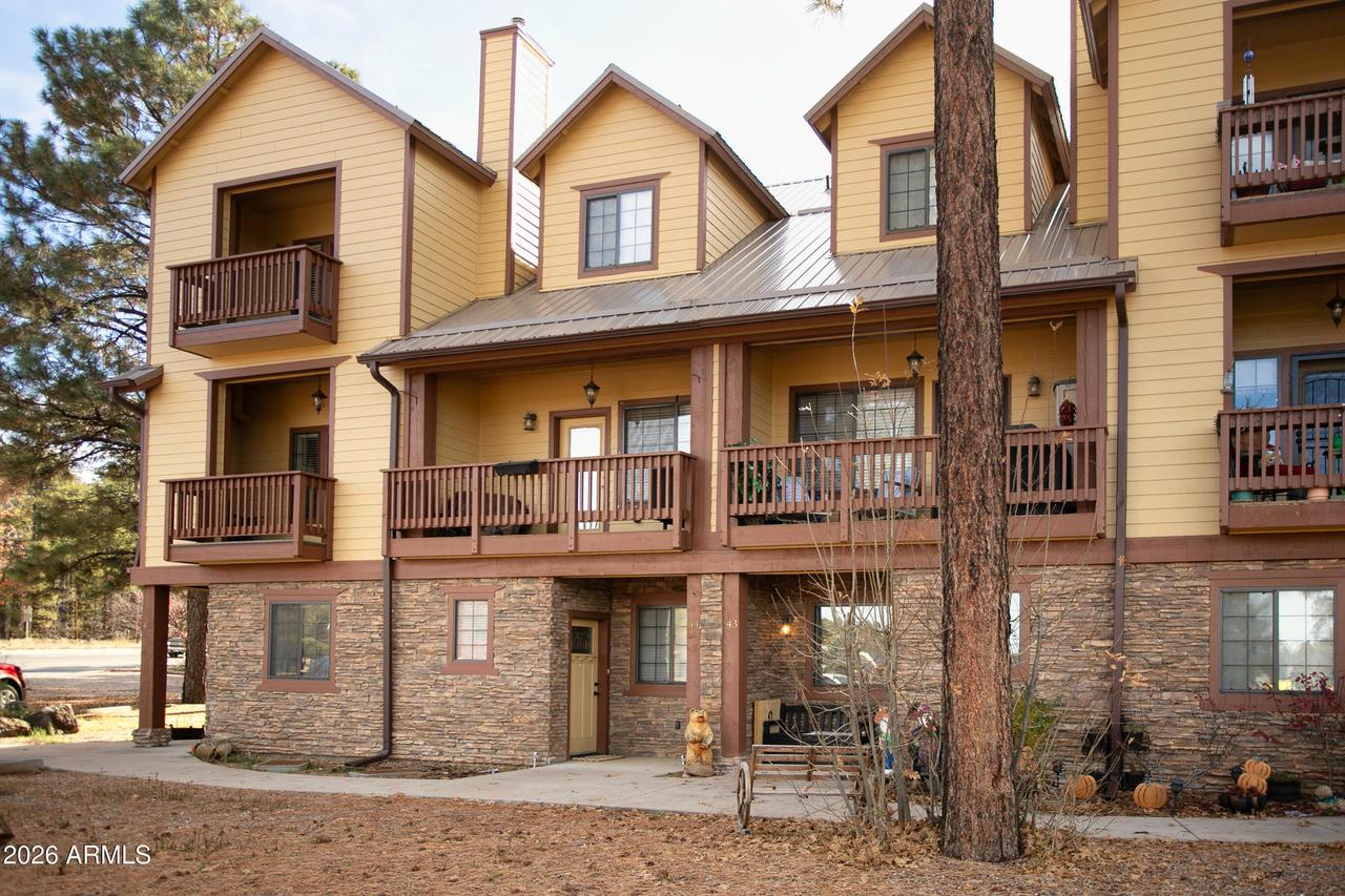 93 E White Mountain Blvd. #44, Pinetop, AZ 85935