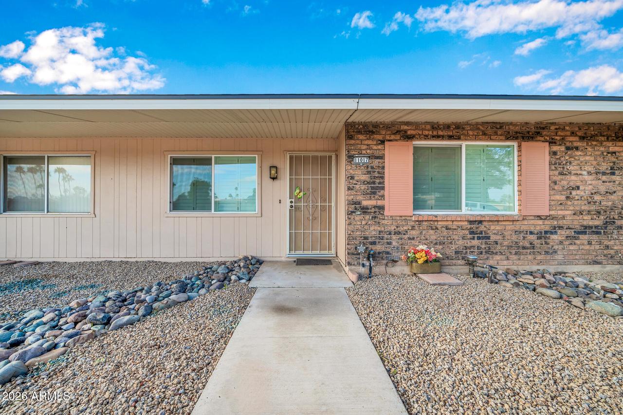 11017 W Thunderbird Blvd., Sun City, AZ 85351