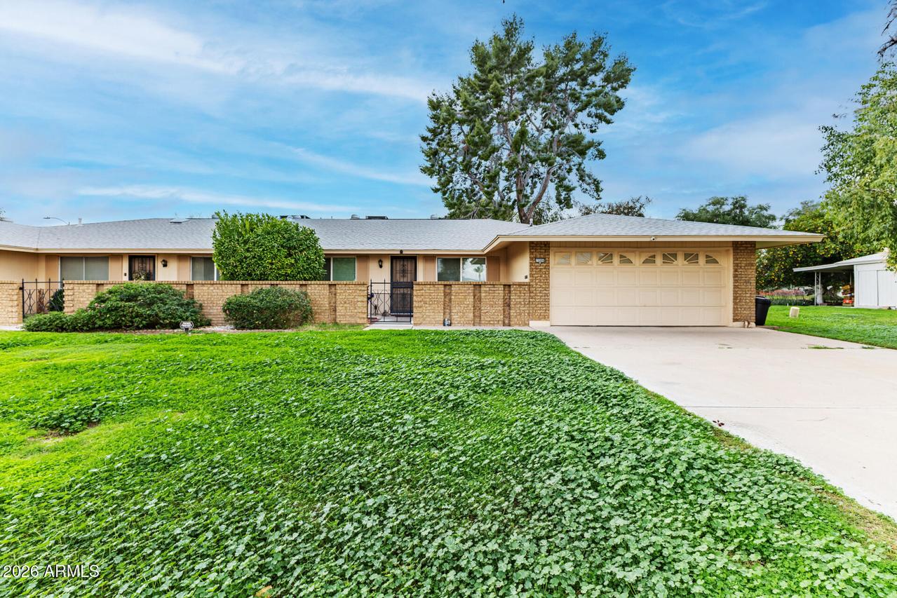 15004 N Boswell Blvd., Sun City, AZ 85351