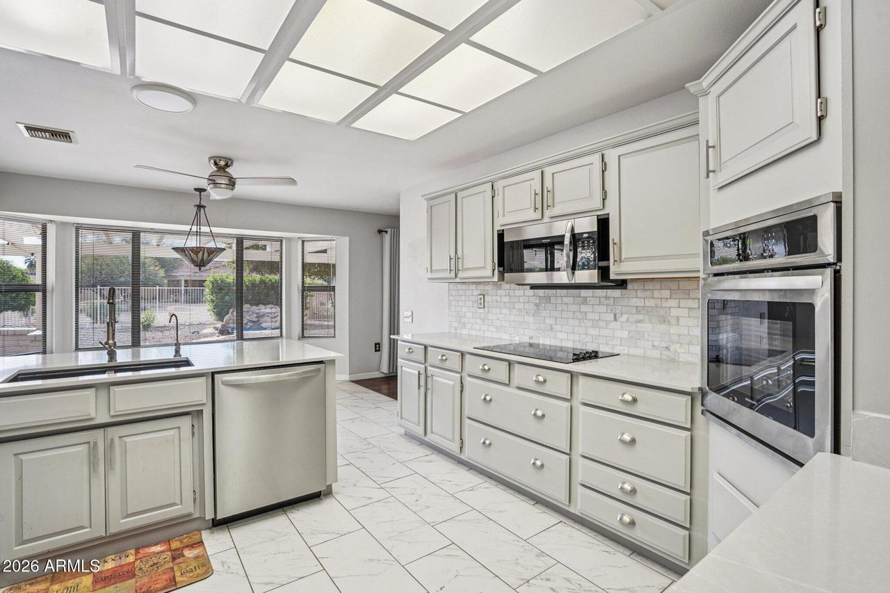 14207 W Antelope Dr., Sun City West, AZ 85375