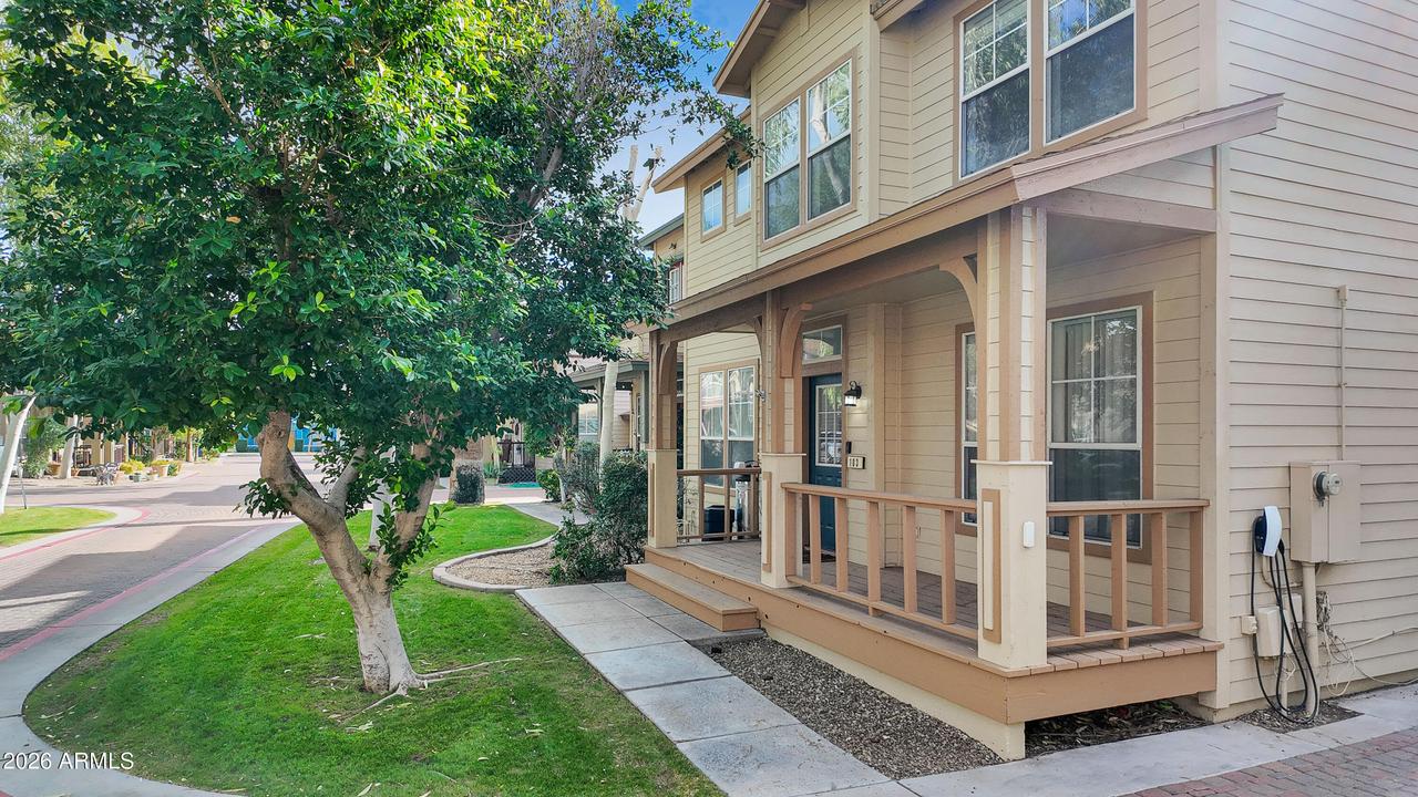 942 S Ash Ave. #103, Tempe, AZ 85281