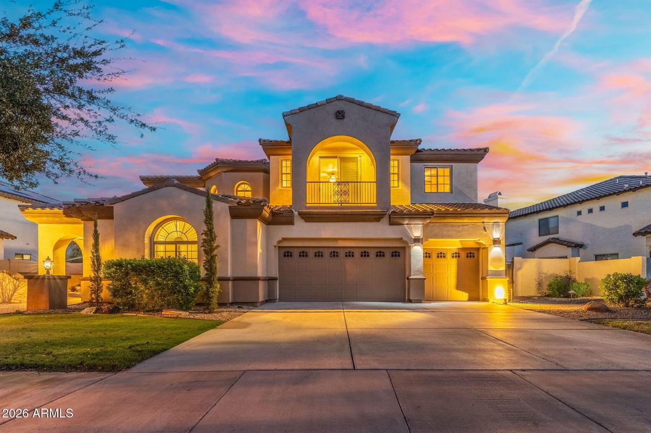 795 W Verbena Ln., Litchfield Park, AZ 85340