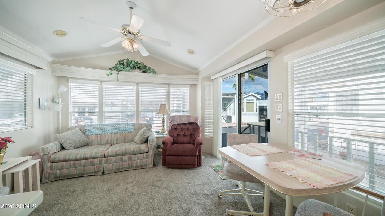 608 Ironstone Dr., Apache Junction, AZ 85119