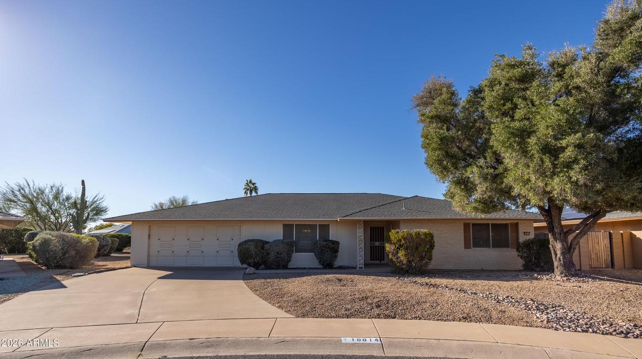 19614 N 132nd Dr., Sun City West, AZ 85375