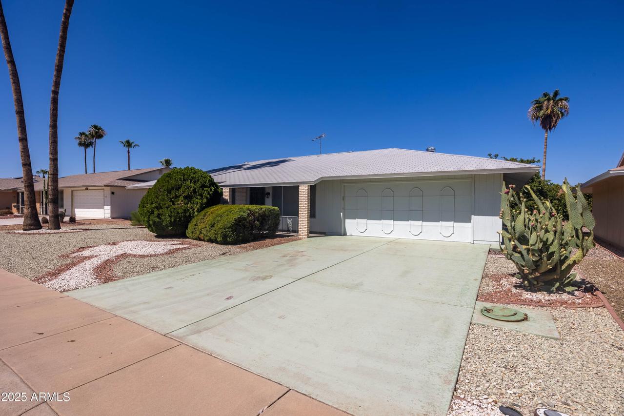 18011 N 134th Dr., Sun City West, AZ 85375