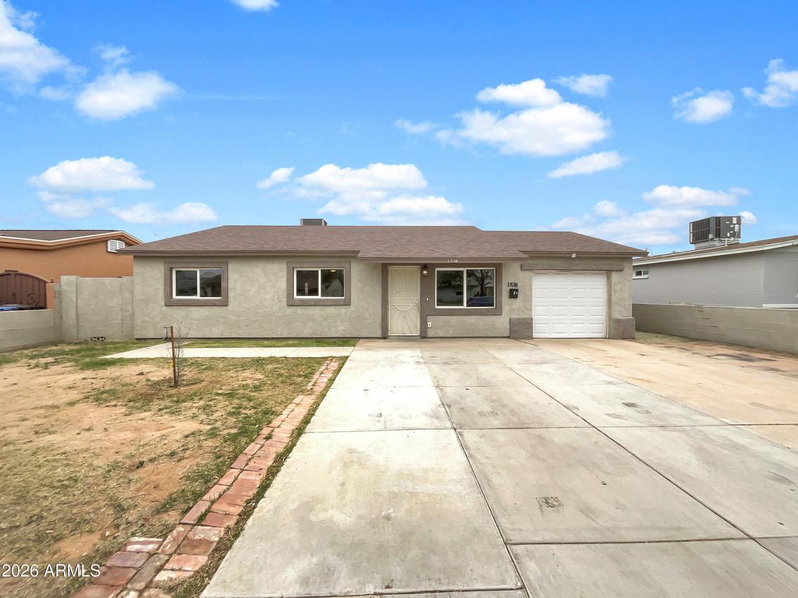 1838 W Alta Vista Rd., Phoenix, AZ 85041