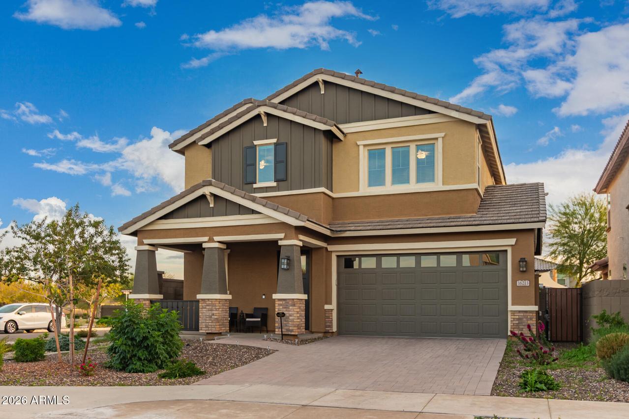 16213 W Soft Wind Dr., Surprise, AZ 85387