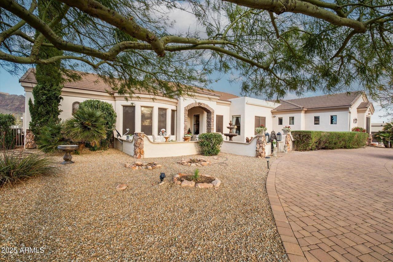 619 N Sun Rd., Apache Junction, AZ 85119