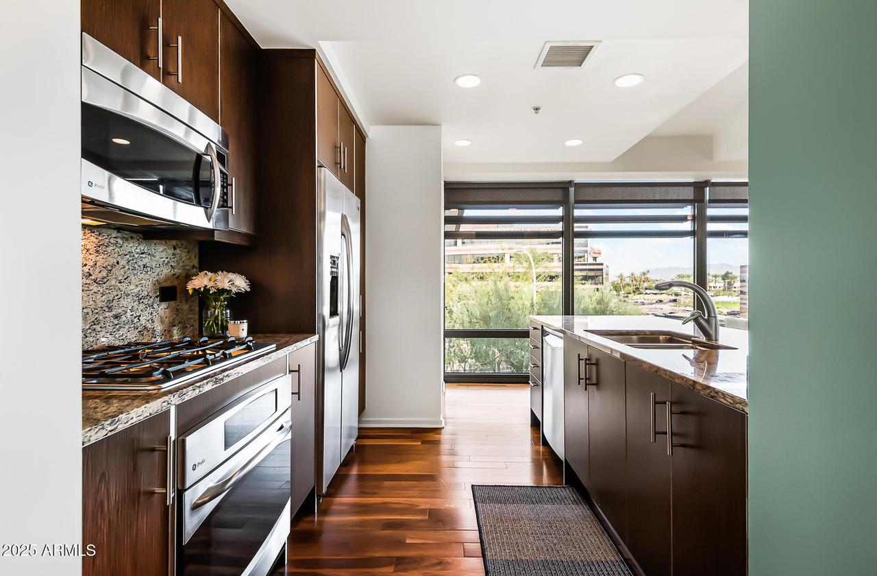 7131 E Rancho Vista Dr. #4005, Scottsdale, AZ 85251