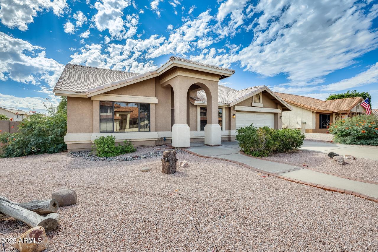 6149 W Wagoner Rd., Glendale, AZ 85308