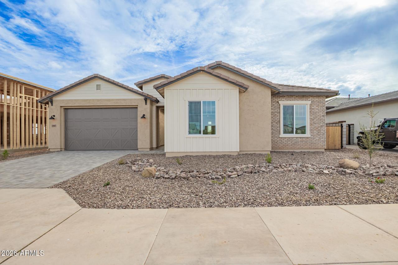 13647 W Crabapple Dr., Peoria, AZ 85383