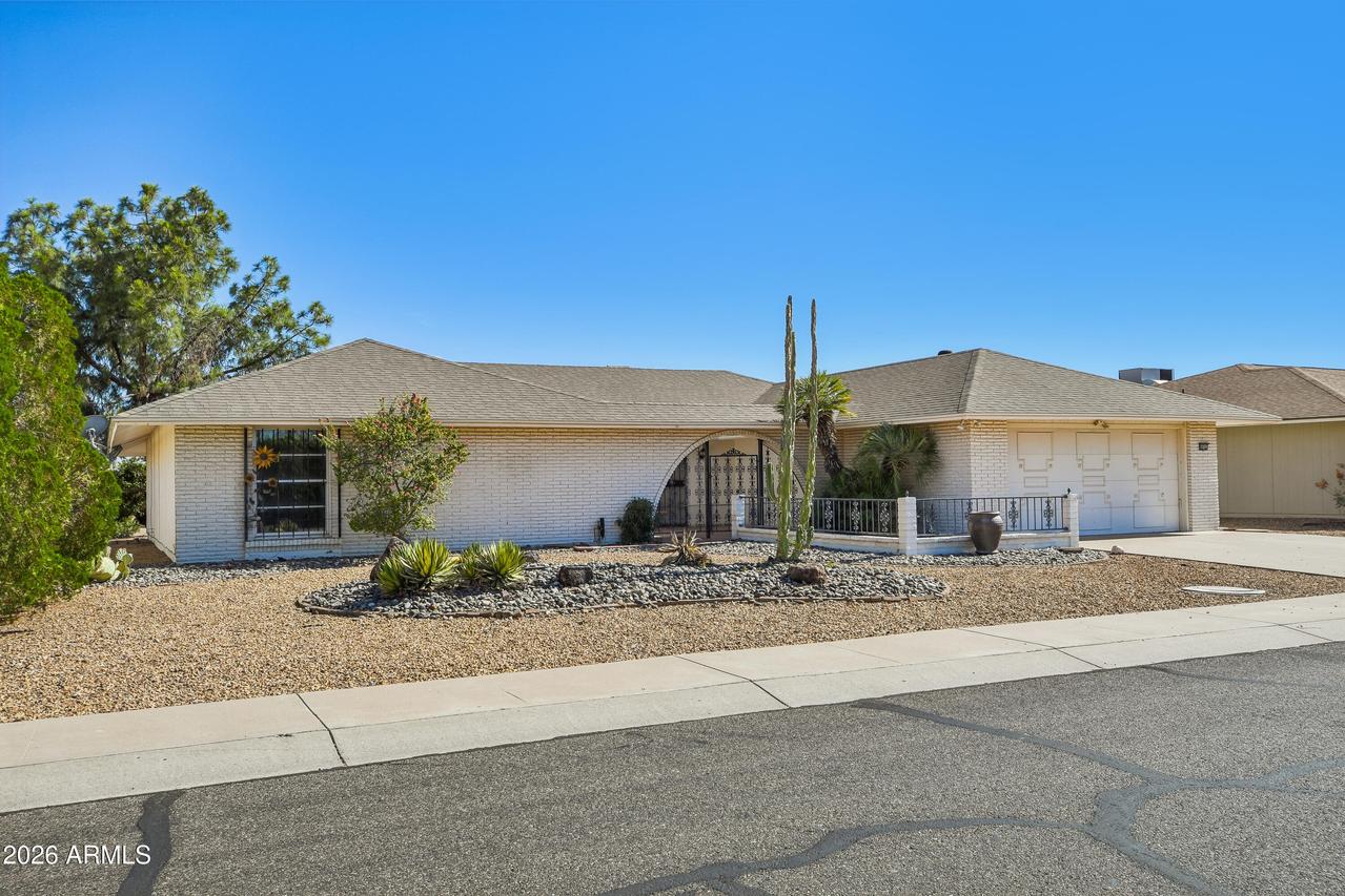 9703 W Spanish Moss Ln., Sun City, AZ 85373