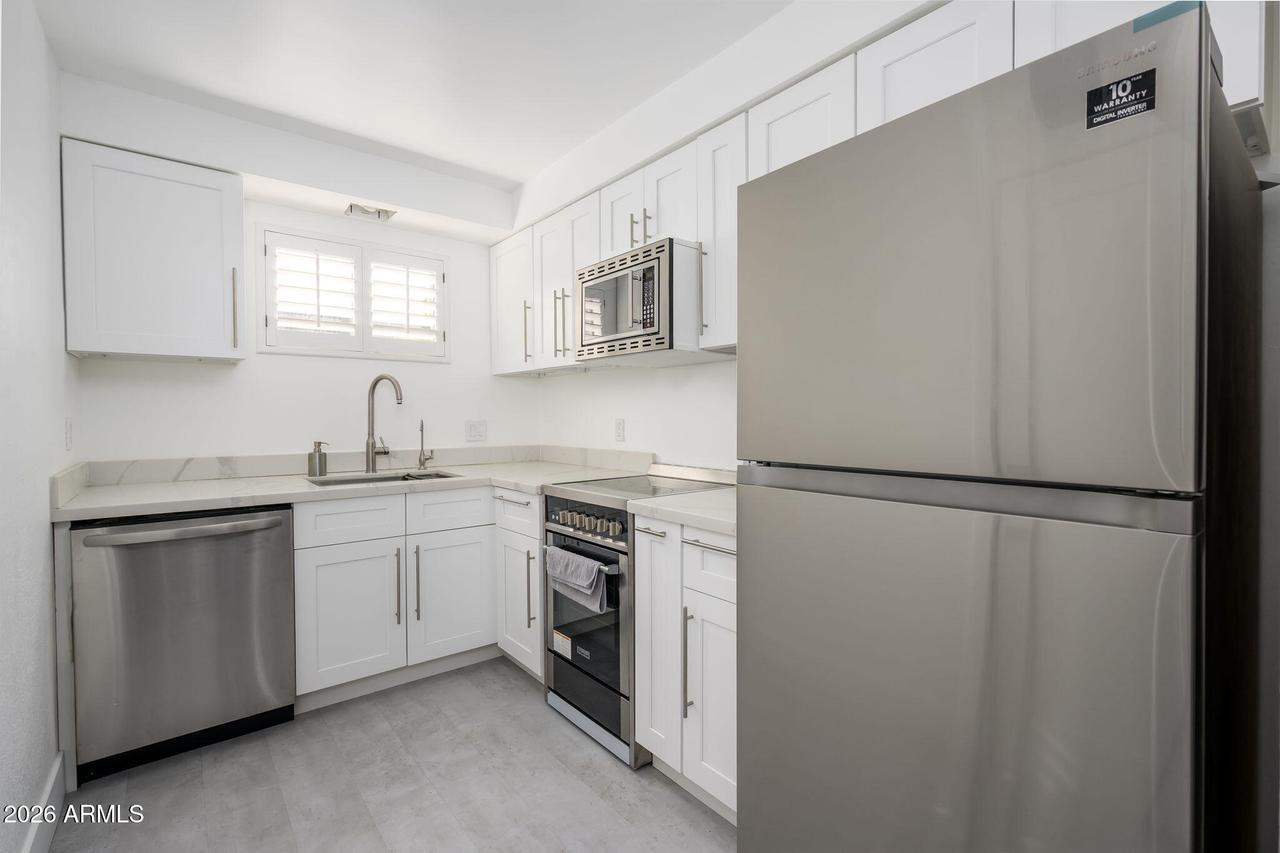 1004 E Osborn Rd. #B, Phoenix, AZ 85014