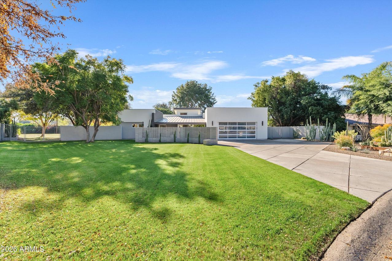 2933 E Pierson St., Phoenix, AZ 85016