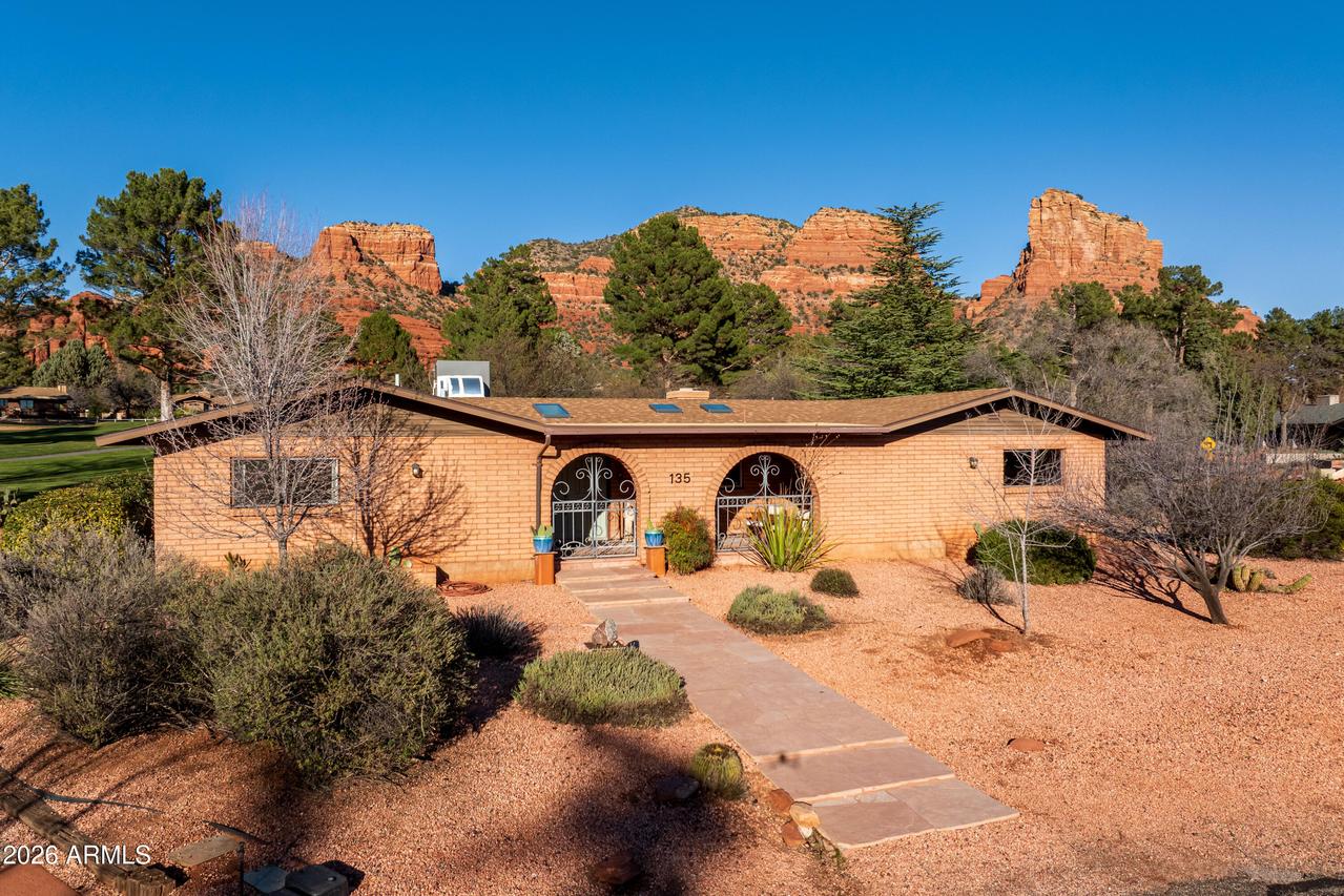 135 Red Rock Cove Dr., Sedona, AZ 86351