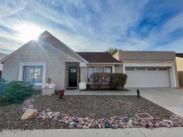 925 E Wagoner Rd., Phoenix, AZ 85022