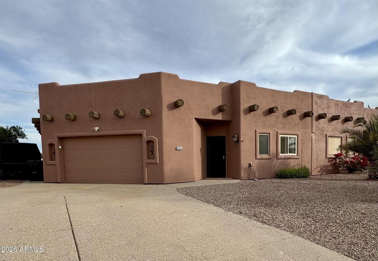 15137 S Moon Valley Rd., Arizona City, AZ 85123