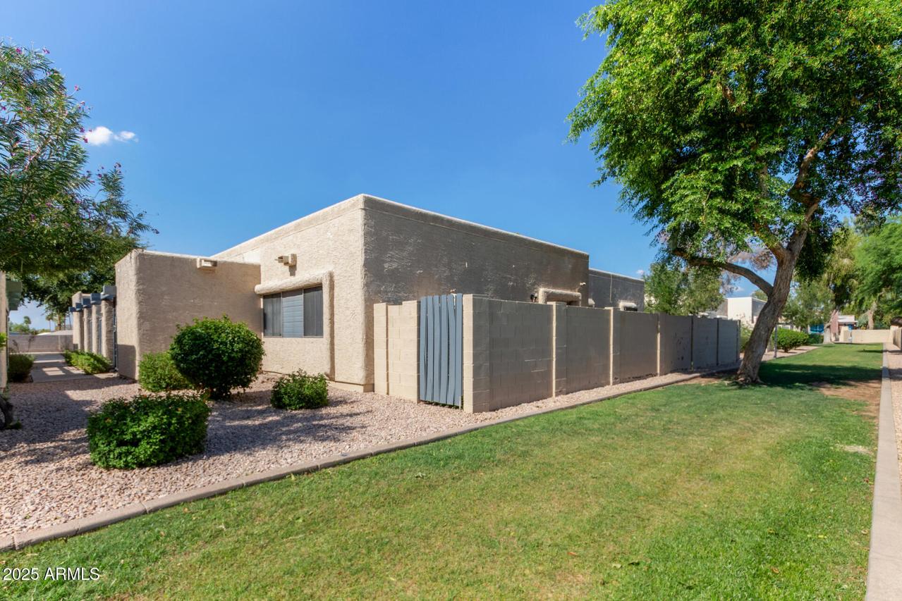 2431 E 7th St., Tempe, AZ 85288