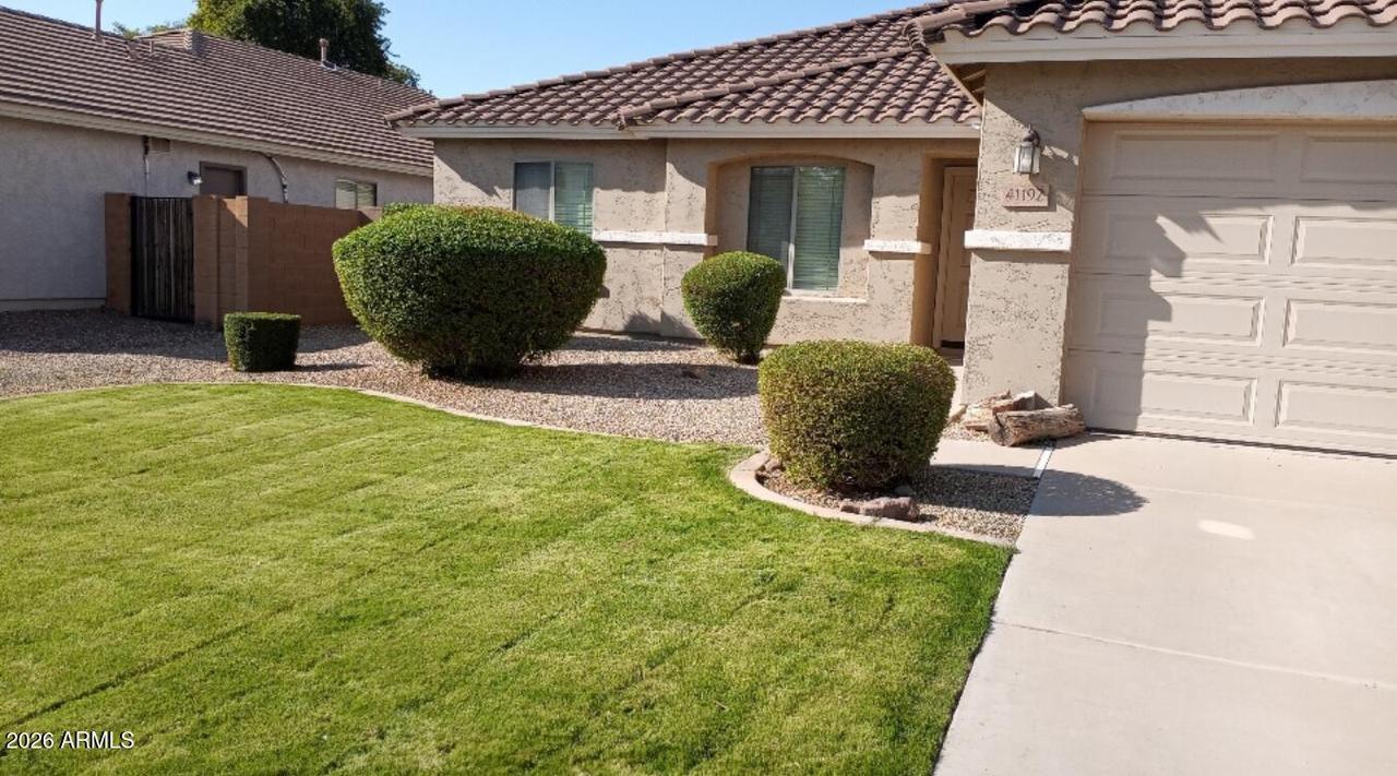 41192 N Vine Ave., San Tan Valley, AZ 85140