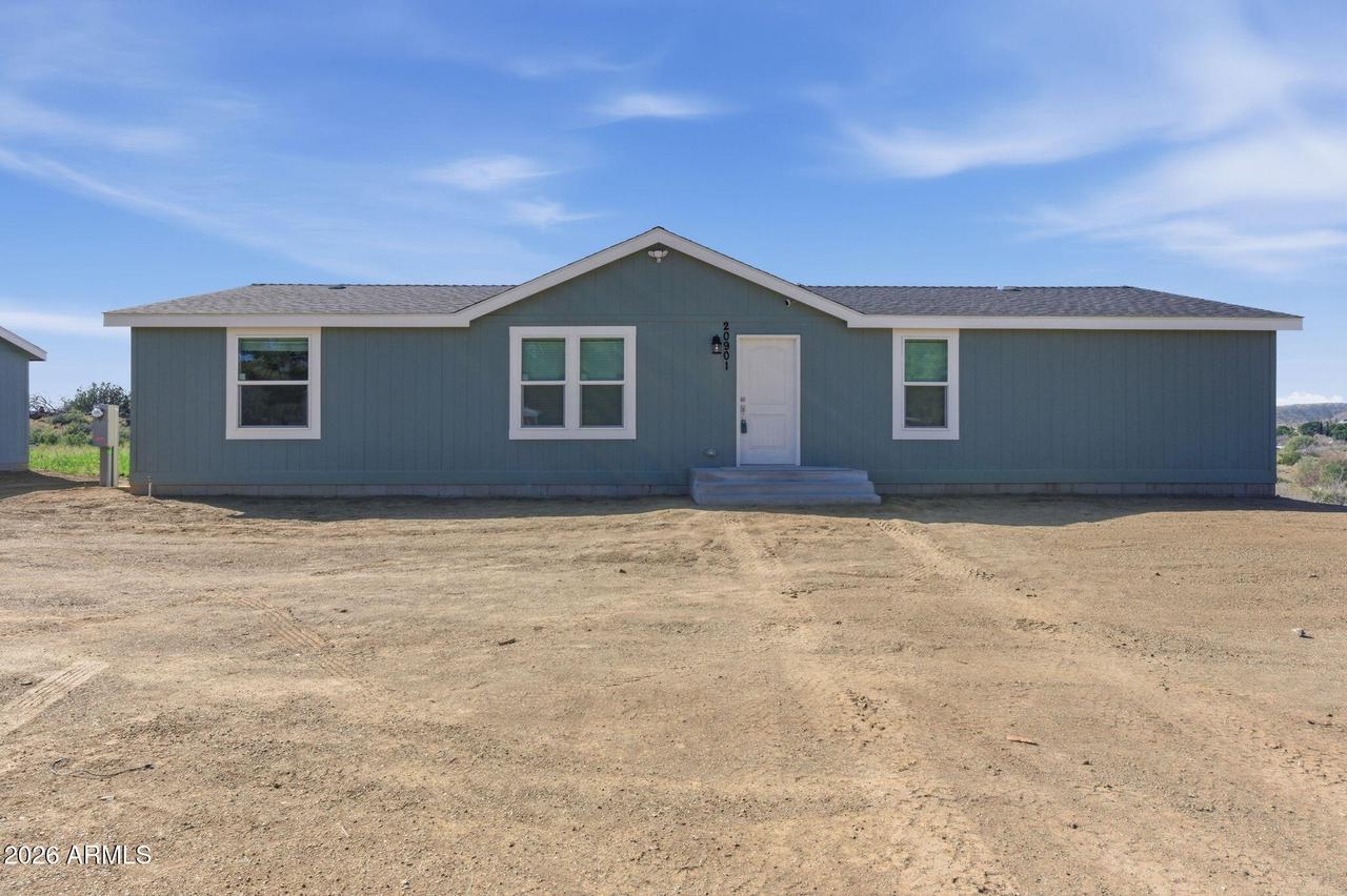 20901 E Park View Ln., Cordes Lakes, AZ 86333