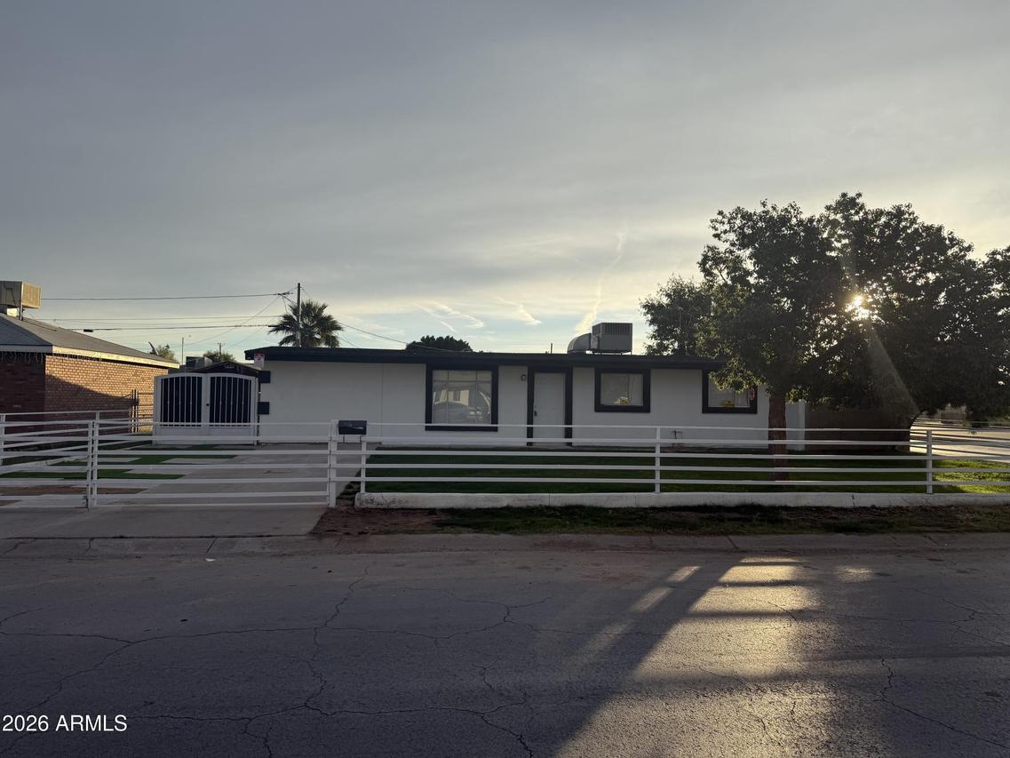 4107 N 49th Dr., Phoenix, AZ 85031