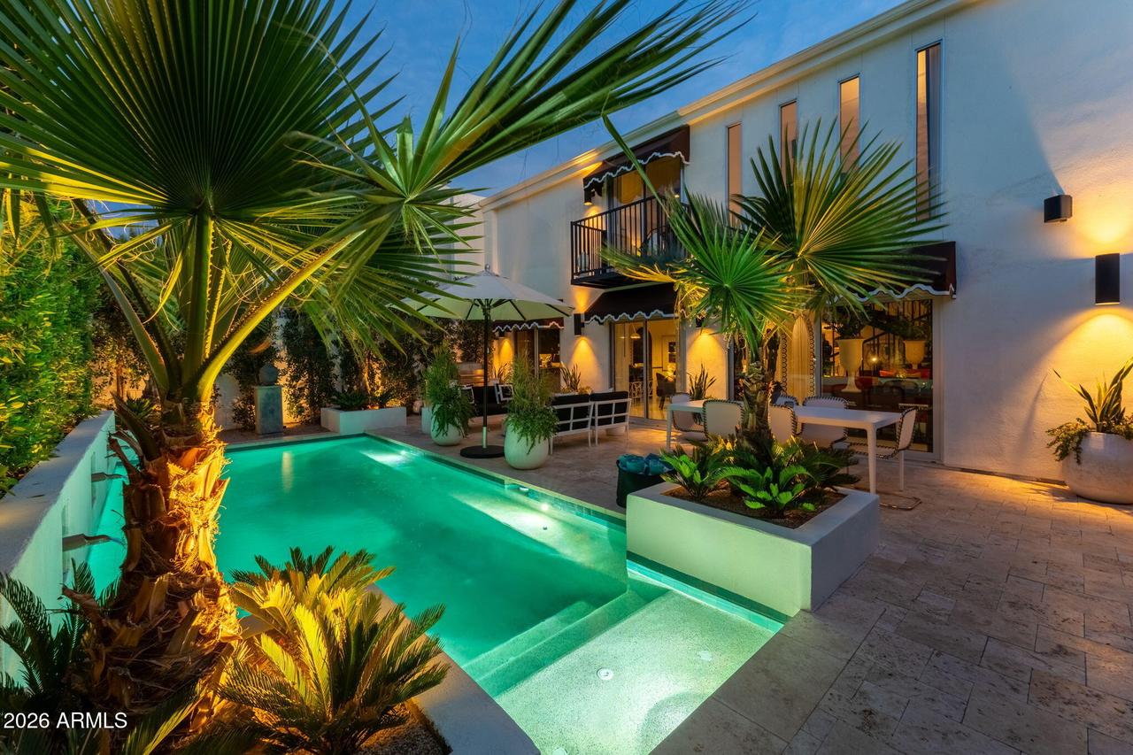 7242 E Joshua Tree Ln., Scottsdale, AZ 85250