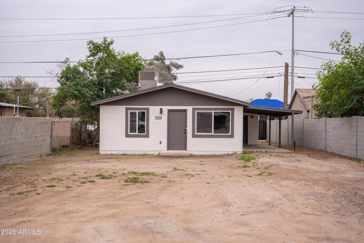 1529 E Monroe St., Phoenix, AZ 85034