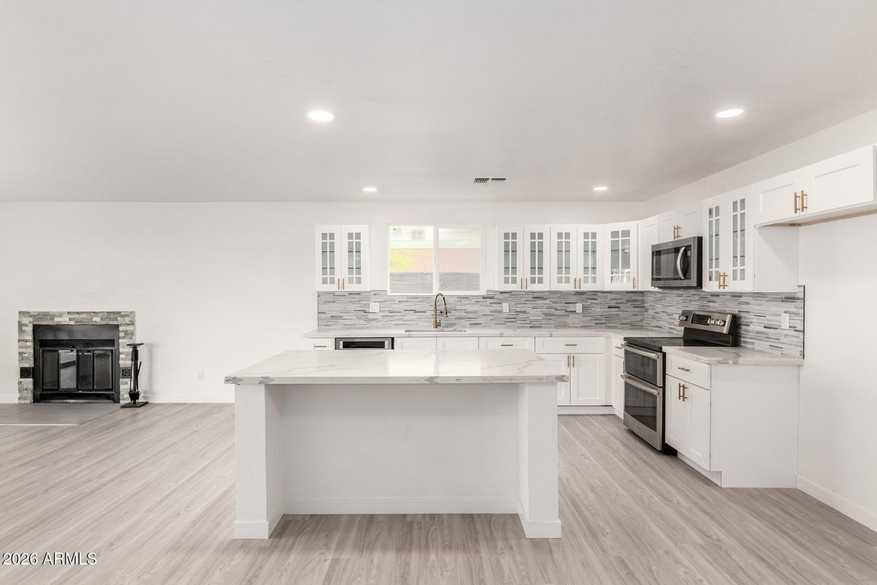 4460 W Avalon Dr., Phoenix, AZ 85031