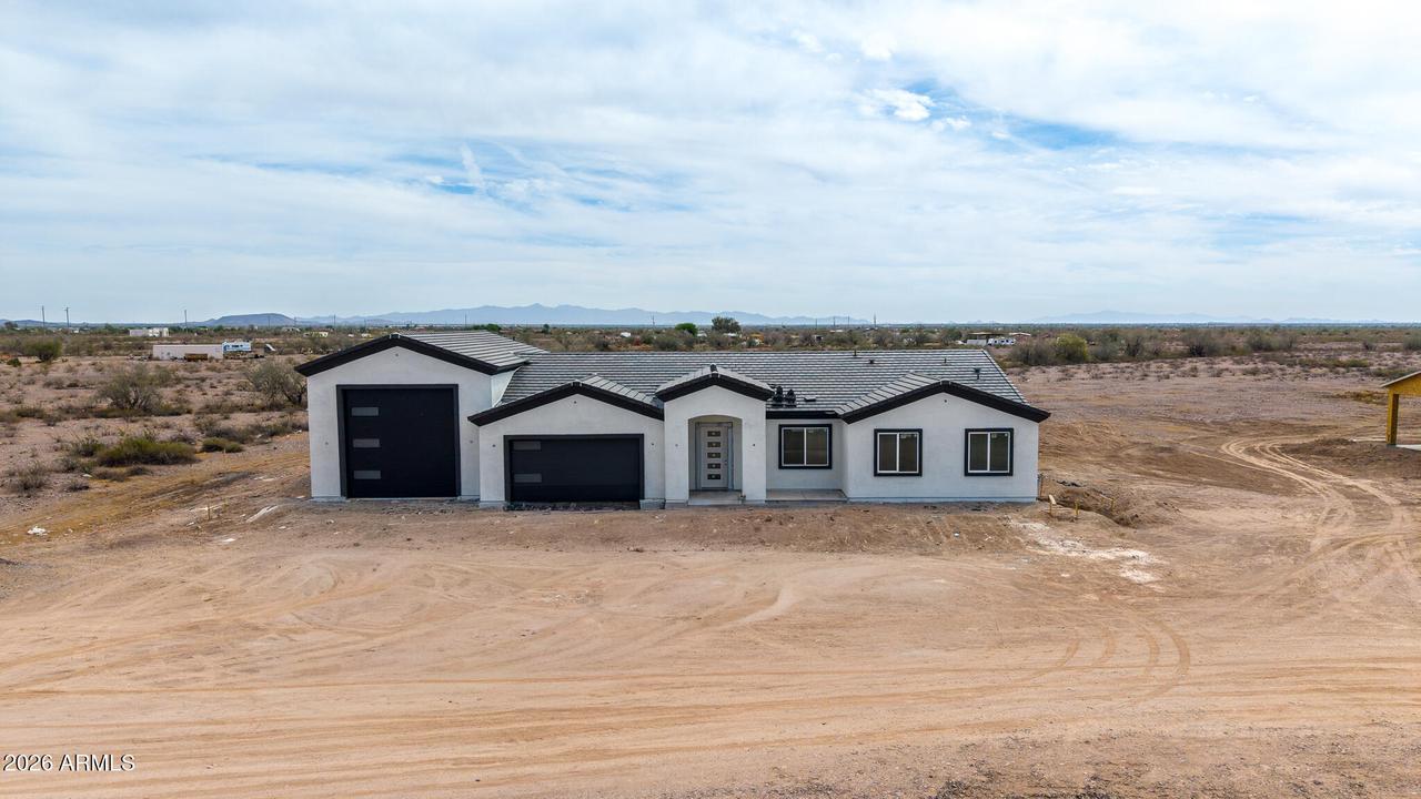5853 N 425th Ave., Tonopah, AZ 85354