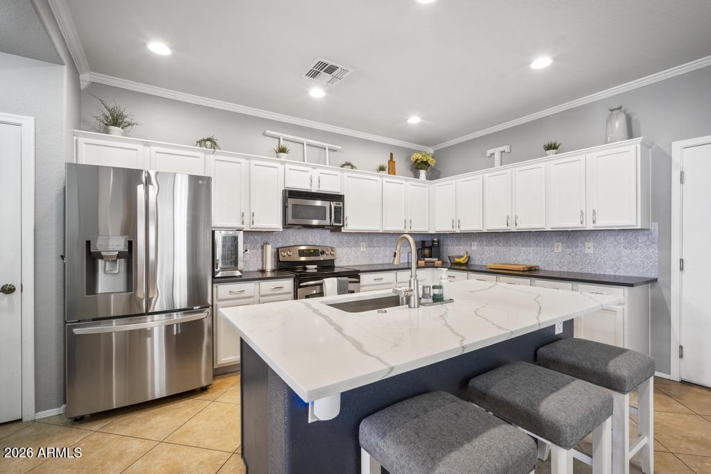 5812 E Holmes Ave., Mesa, AZ 85206