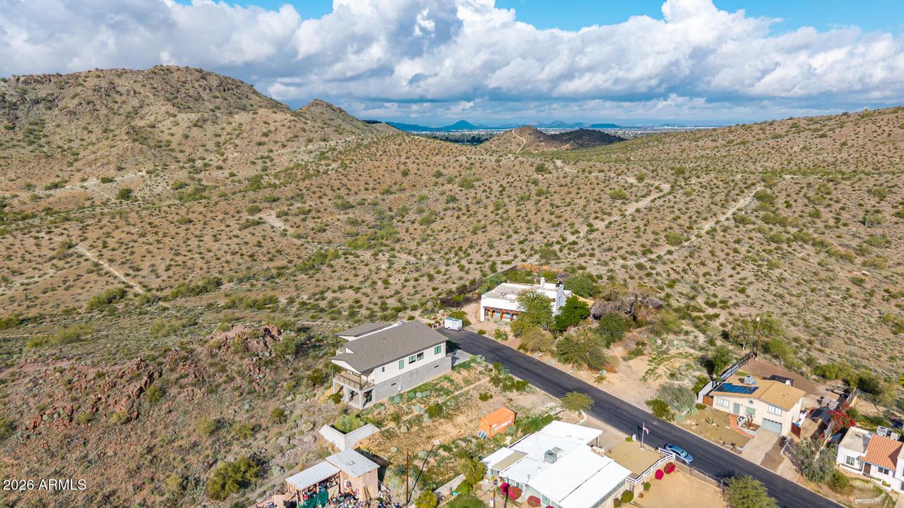 1409 E Sunnyside Dr. #9, Phoenix, AZ 85020