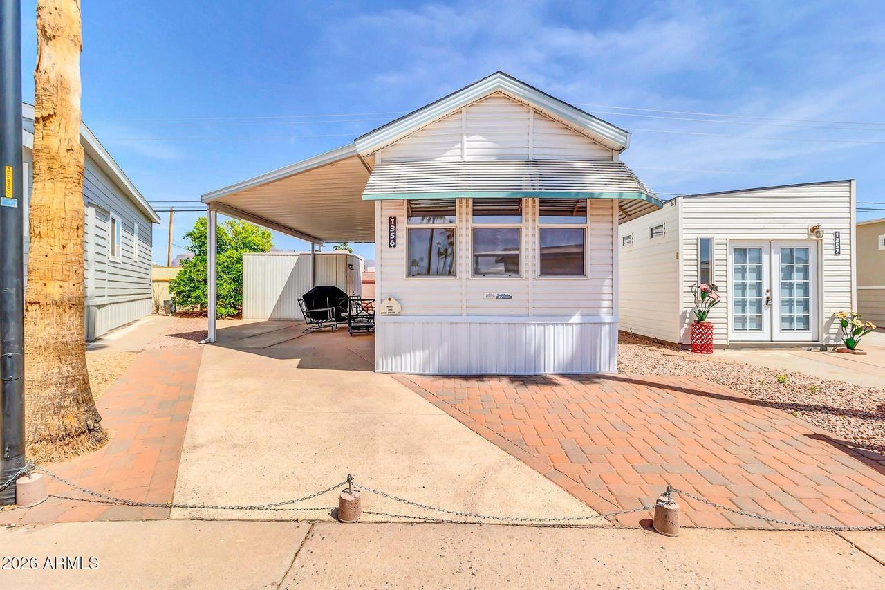 1356 Kiowa Cir. #356, Apache Junction, AZ 85119