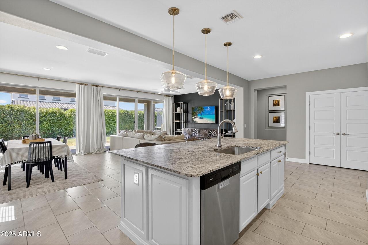 23087 E Via Del Oro, Queen Creek, AZ 85142