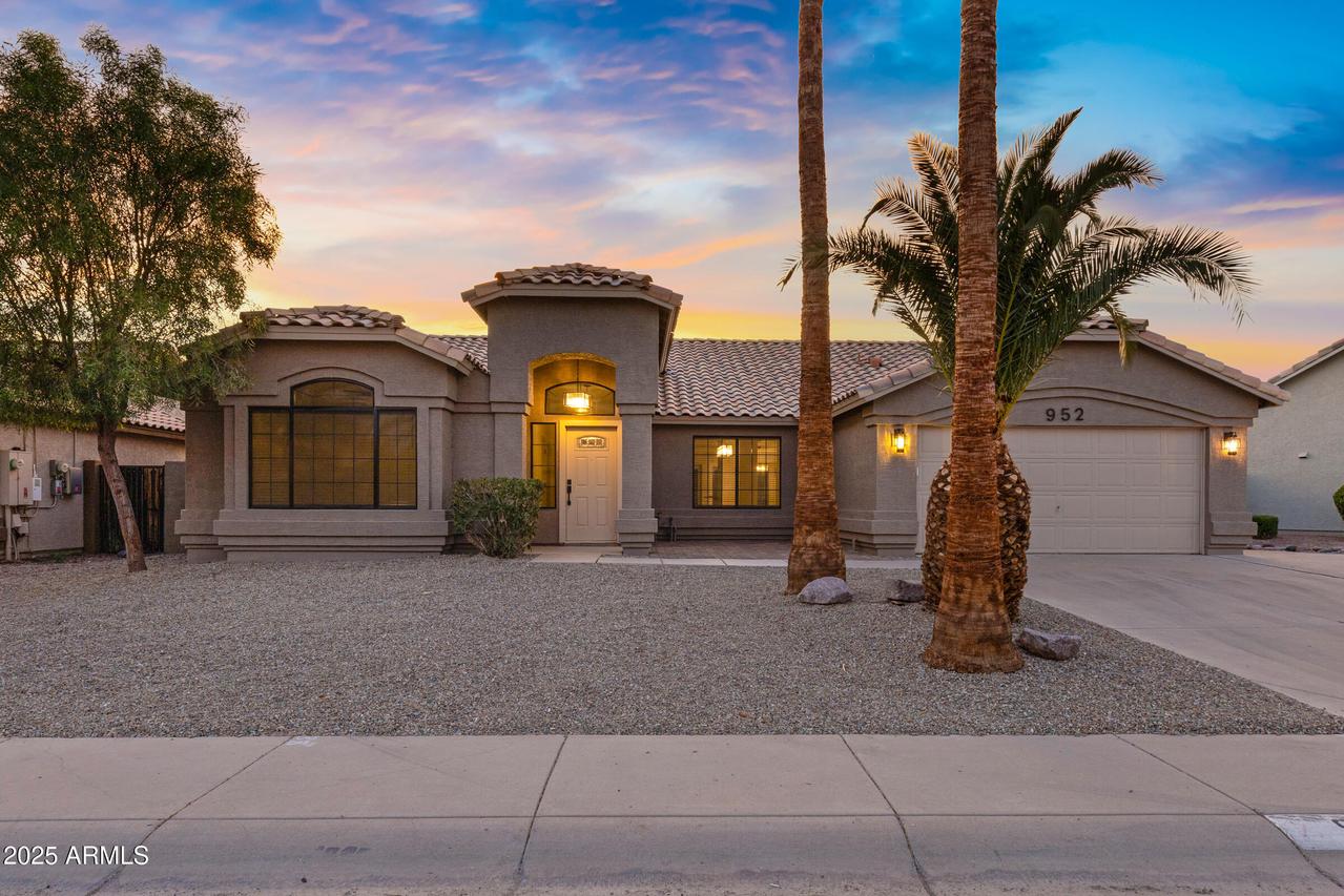 952 S Canal Dr., Gilbert, AZ 85296