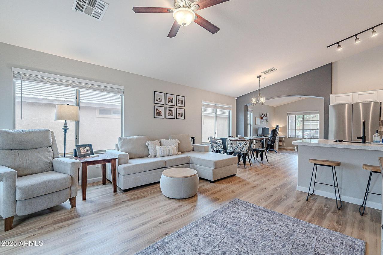 2574 W Sawtooth Way, Queen Creek, AZ 85144