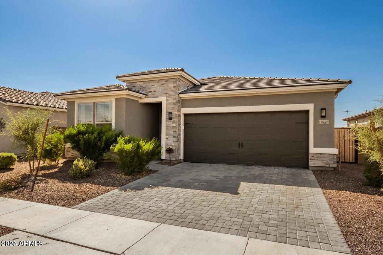 17657 W Buckhorn Tr., Surprise, AZ 85387