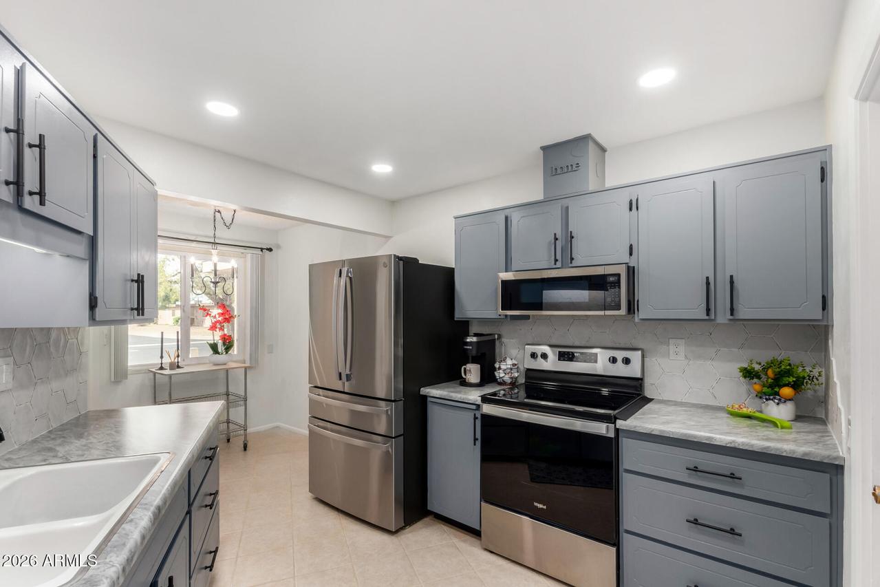 10918 W Topaz Dr., Sun City, AZ 85351