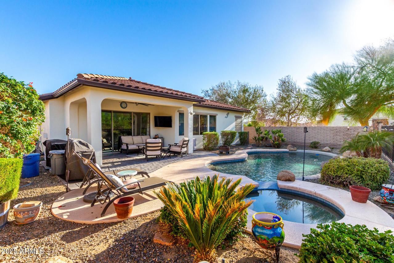 12798 W Dove Wing Way, Peoria, AZ 85383