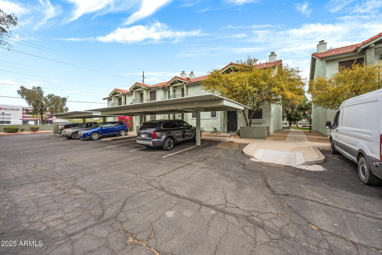 2315 W Union Hills Dr. #119, Phoenix, AZ 85027