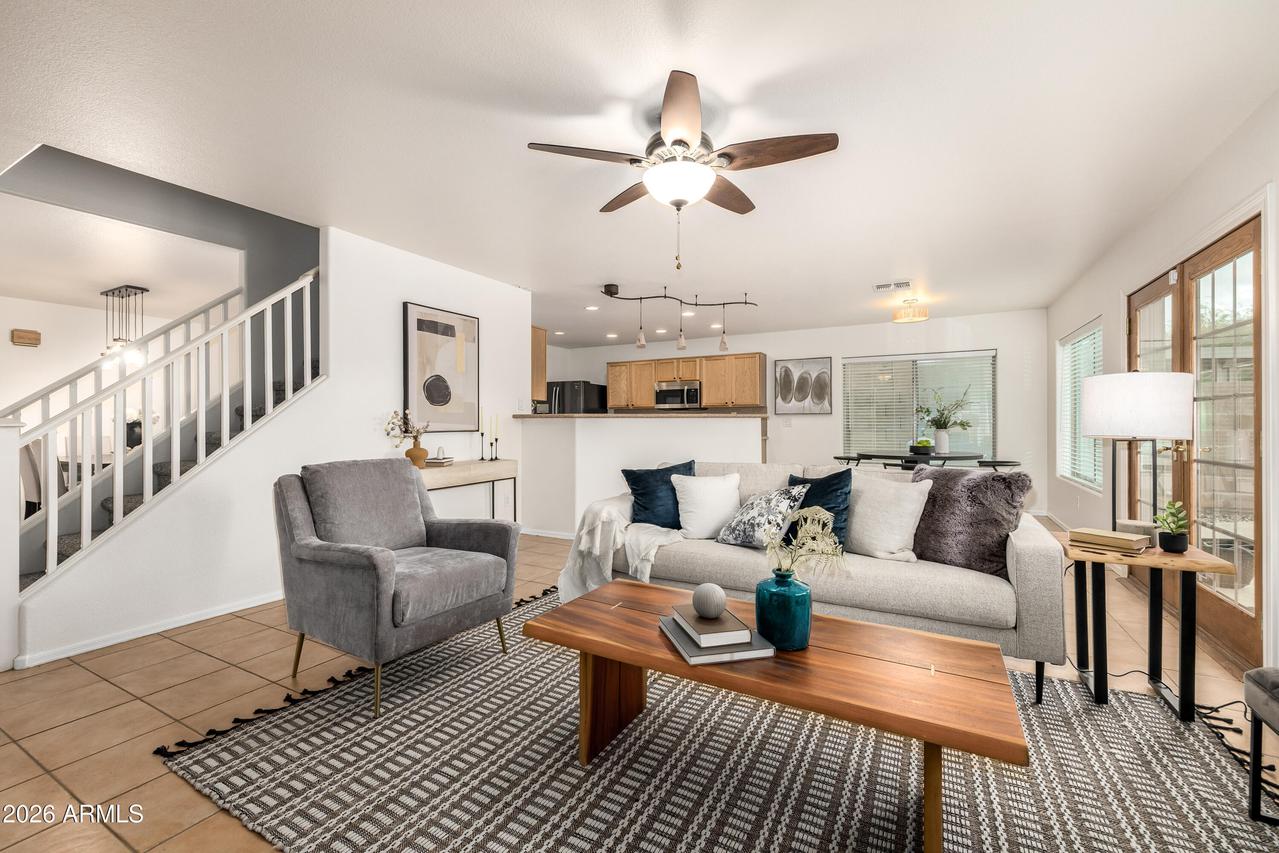 2251 E Parkside Ln., Phoenix, AZ 85024