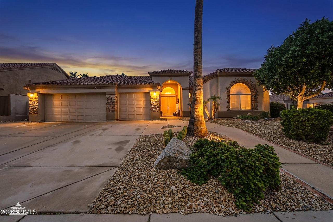 16635 S 12th Ave., Phoenix, AZ 85045