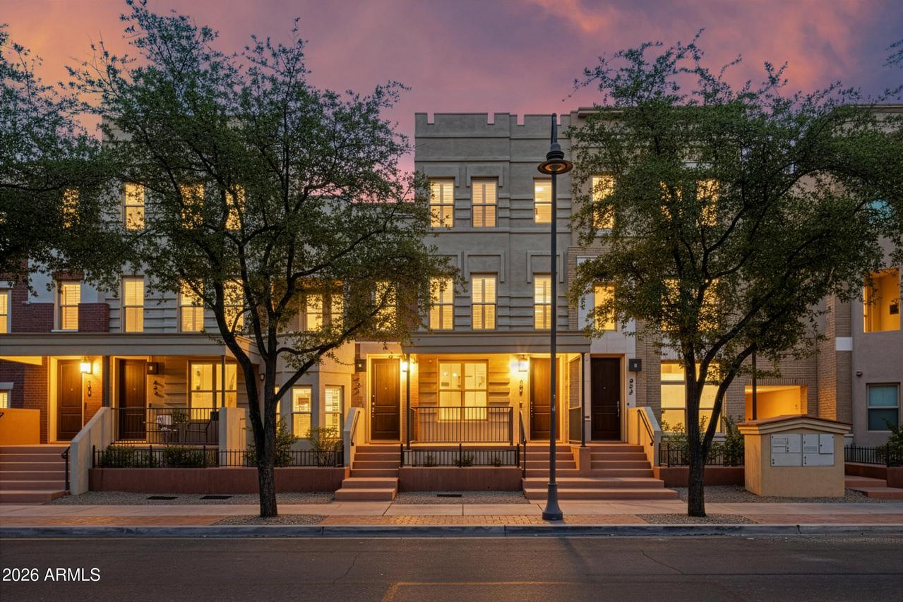 581 S Roosevelt St., Tempe, AZ 85281