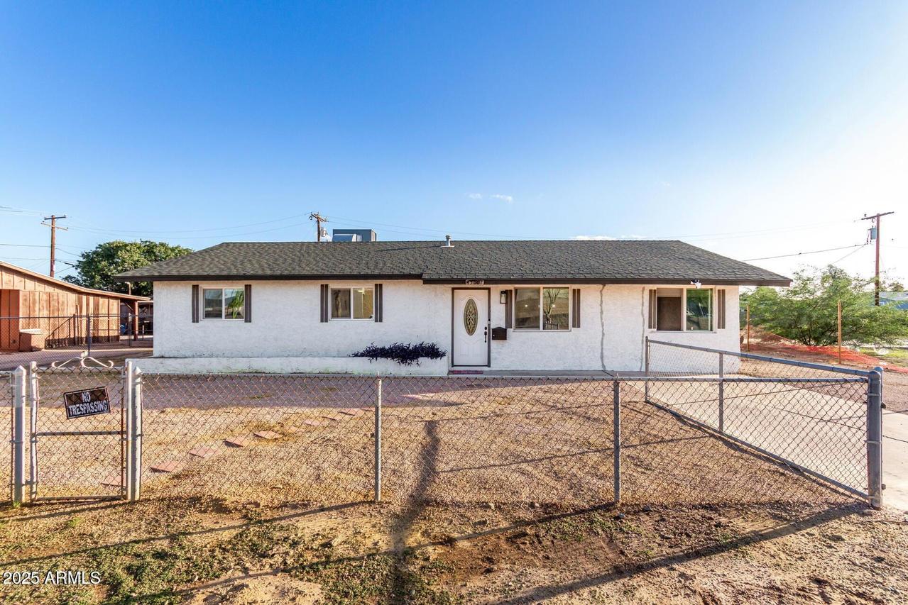 45001 W Honeycutt Ave., Maricopa, AZ 85139