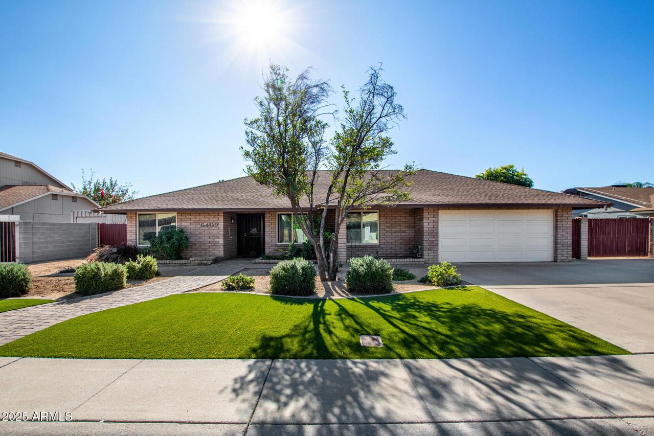 6409 W Riviera Dr., Glendale, AZ 85304