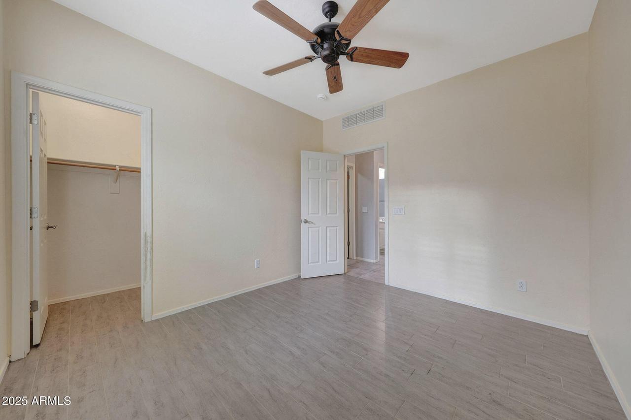 6221 S 45th Glen, Laveen, AZ 85339