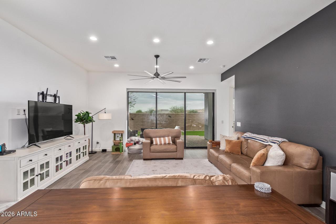 15720 S 182nd Ave., Goodyear, AZ 85338