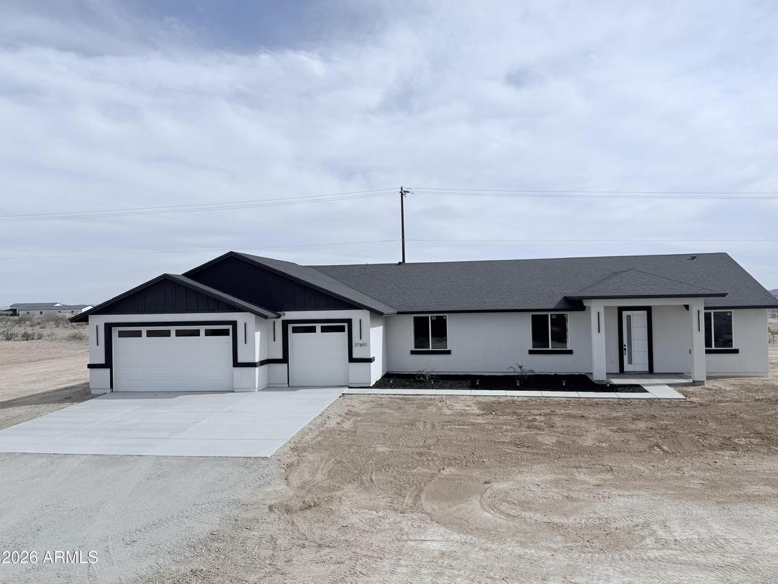 37691 W San Juan Ave, Tonopah, AZ 85354