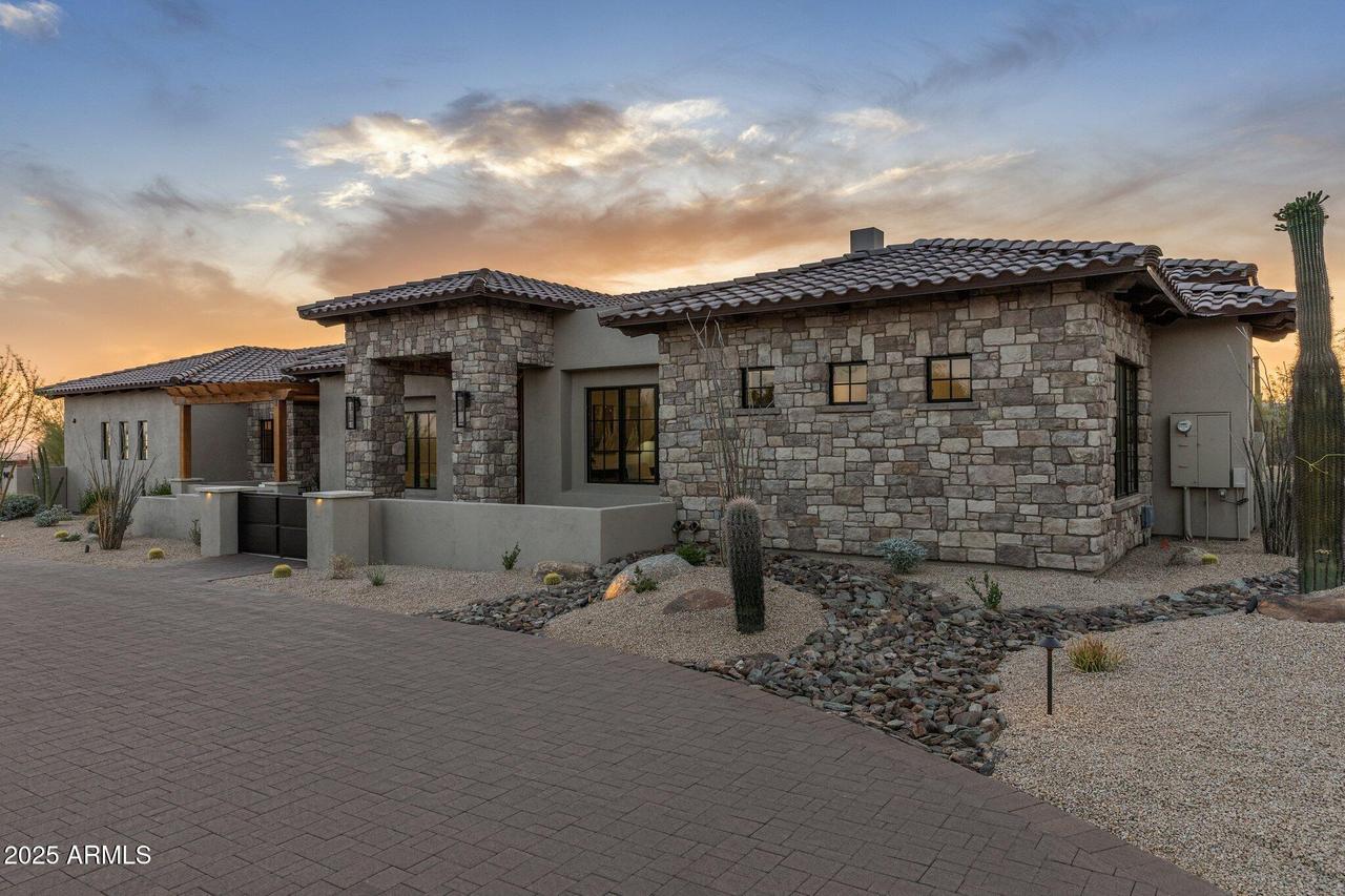 9456 E Sands Dr., Scottsdale, AZ 85255