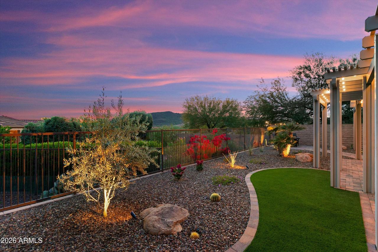 13087 W Desert Vista Tr., Peoria, AZ 85383